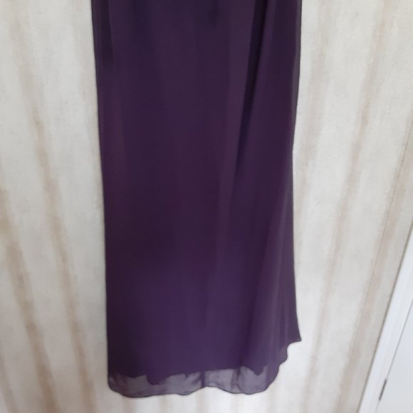 David's Bridal Chainti Plum Dress - Picture 7 of 11